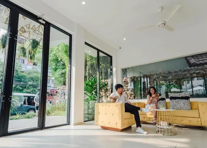 Popular & Hotel Siem Reap