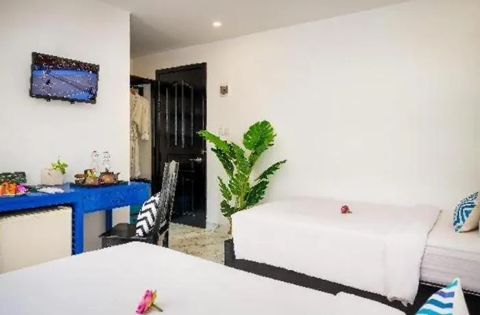 Hotel Popular &
