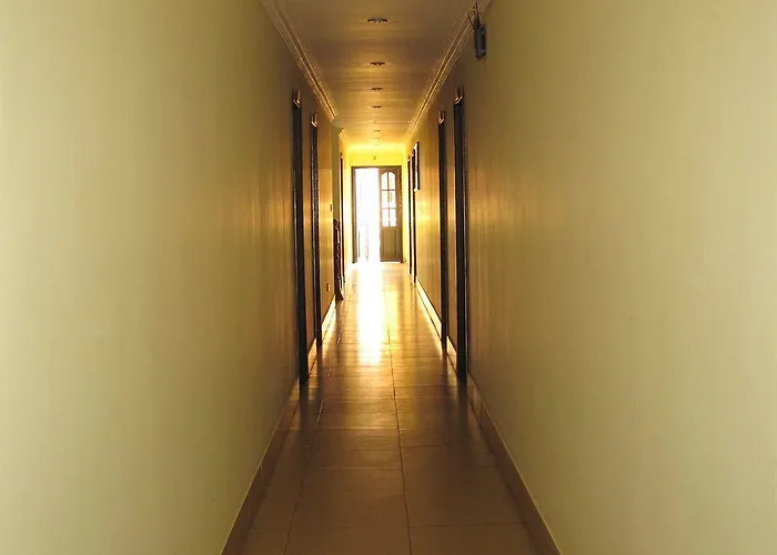 Popular & Hotel Siem Reap